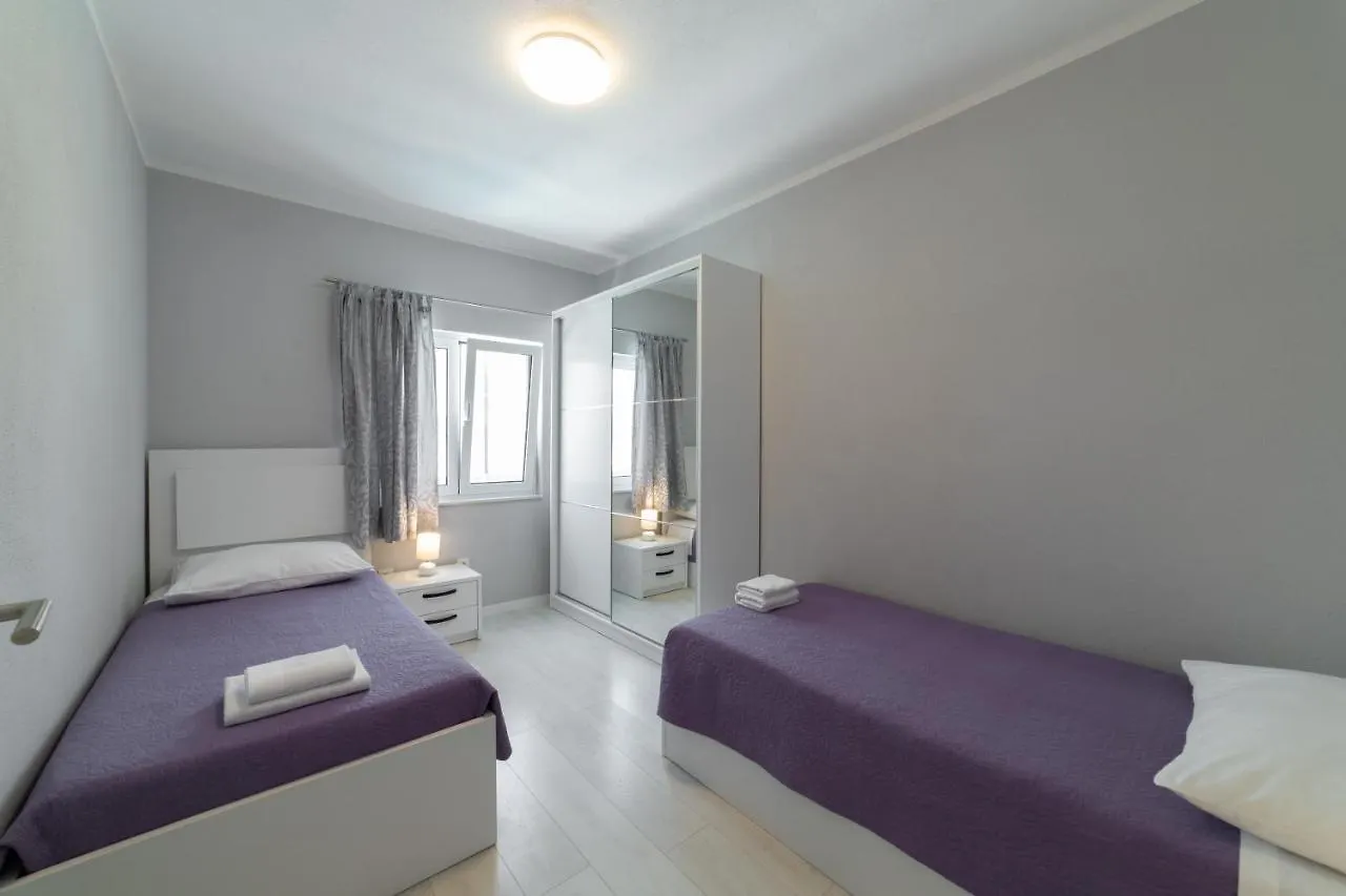 Apartment Villa Ban Trogir
