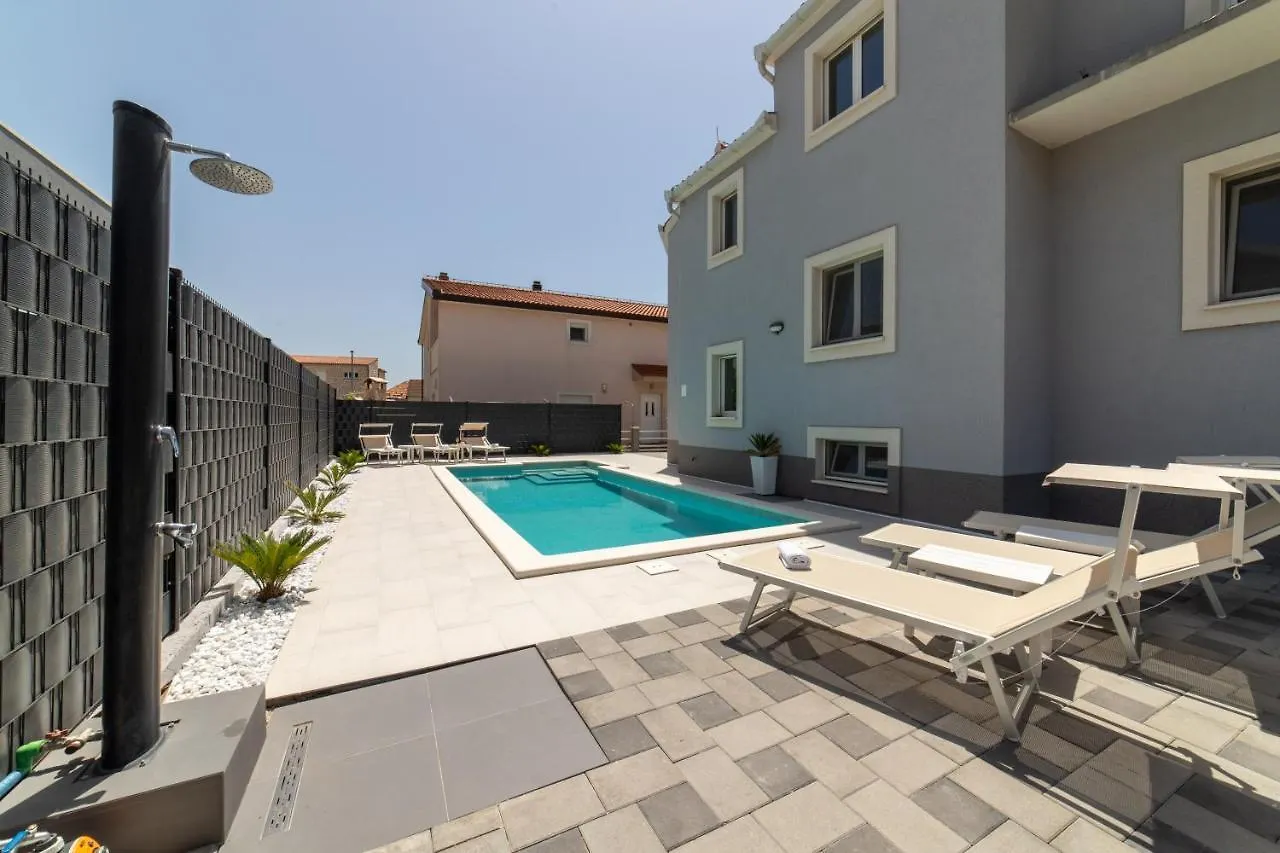Villa Ban Trogir Apartment