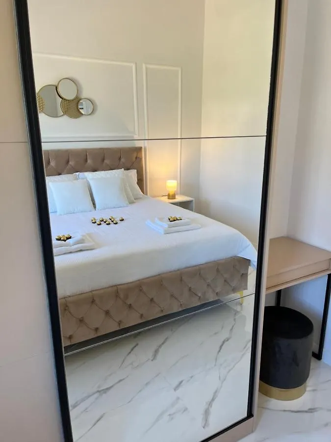 Villa Ban Trogir 0*,