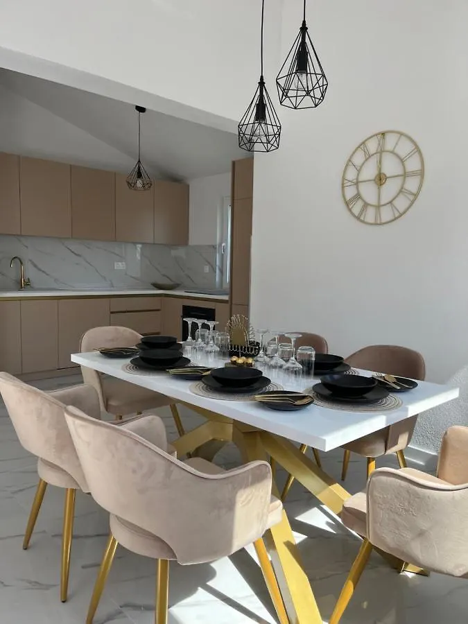 Villa Ban Trogir