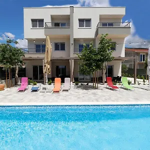 Bulli Trogir