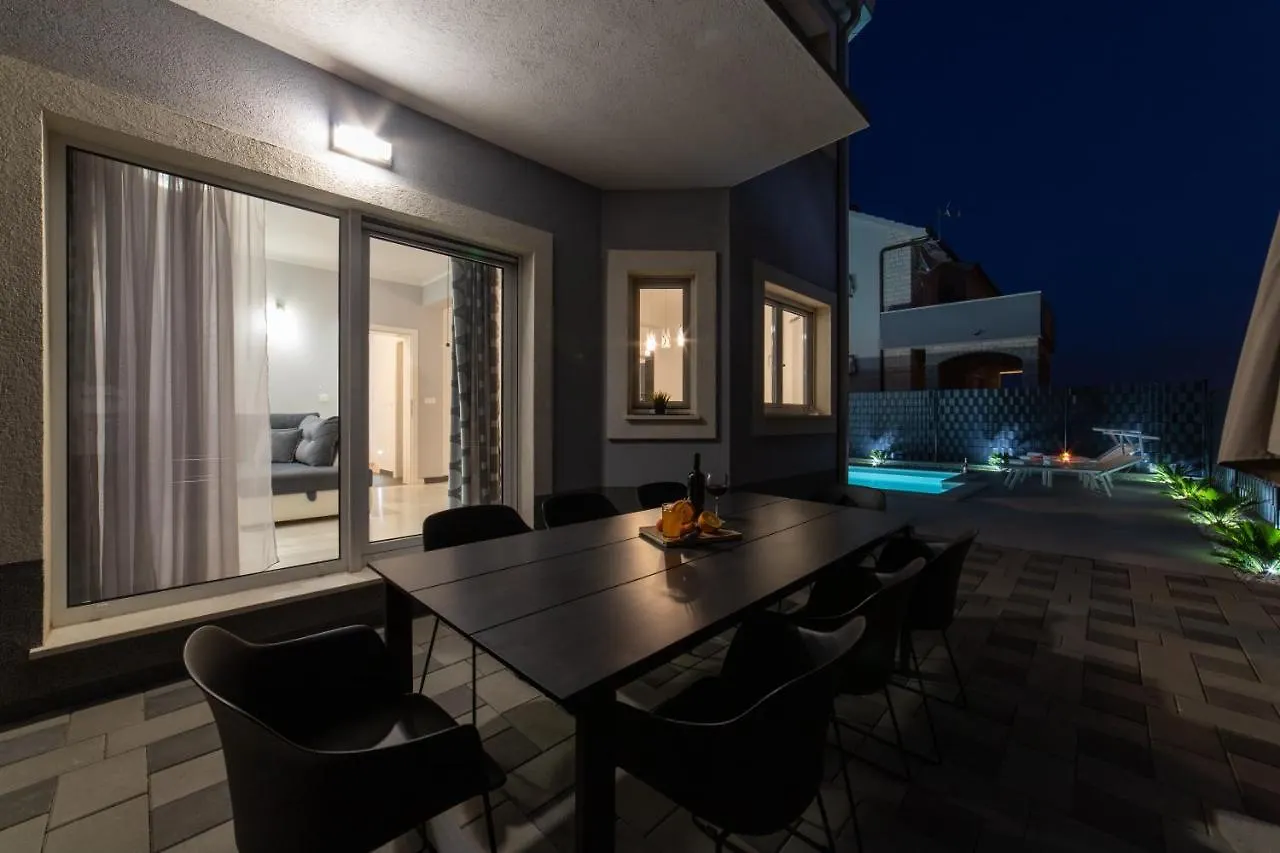 Villa Ban Trogir Apartman