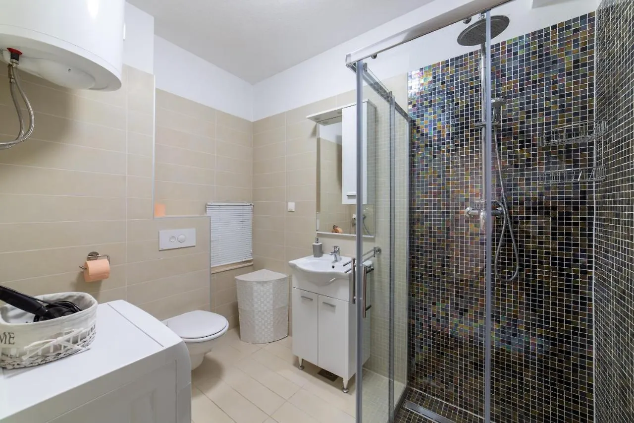 Villa Ban Trogir 0*,  Horvátország
